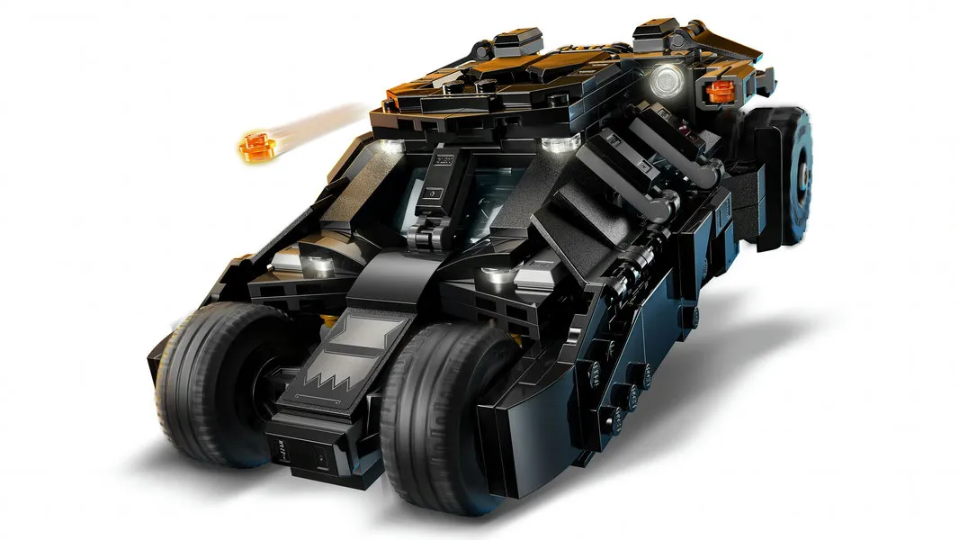 LEGO DC Batman Tumbler vs. Two-Face en The Joker 76303 LEGO DC Batman Tumbler vs. Two-Face en The Joker 76303