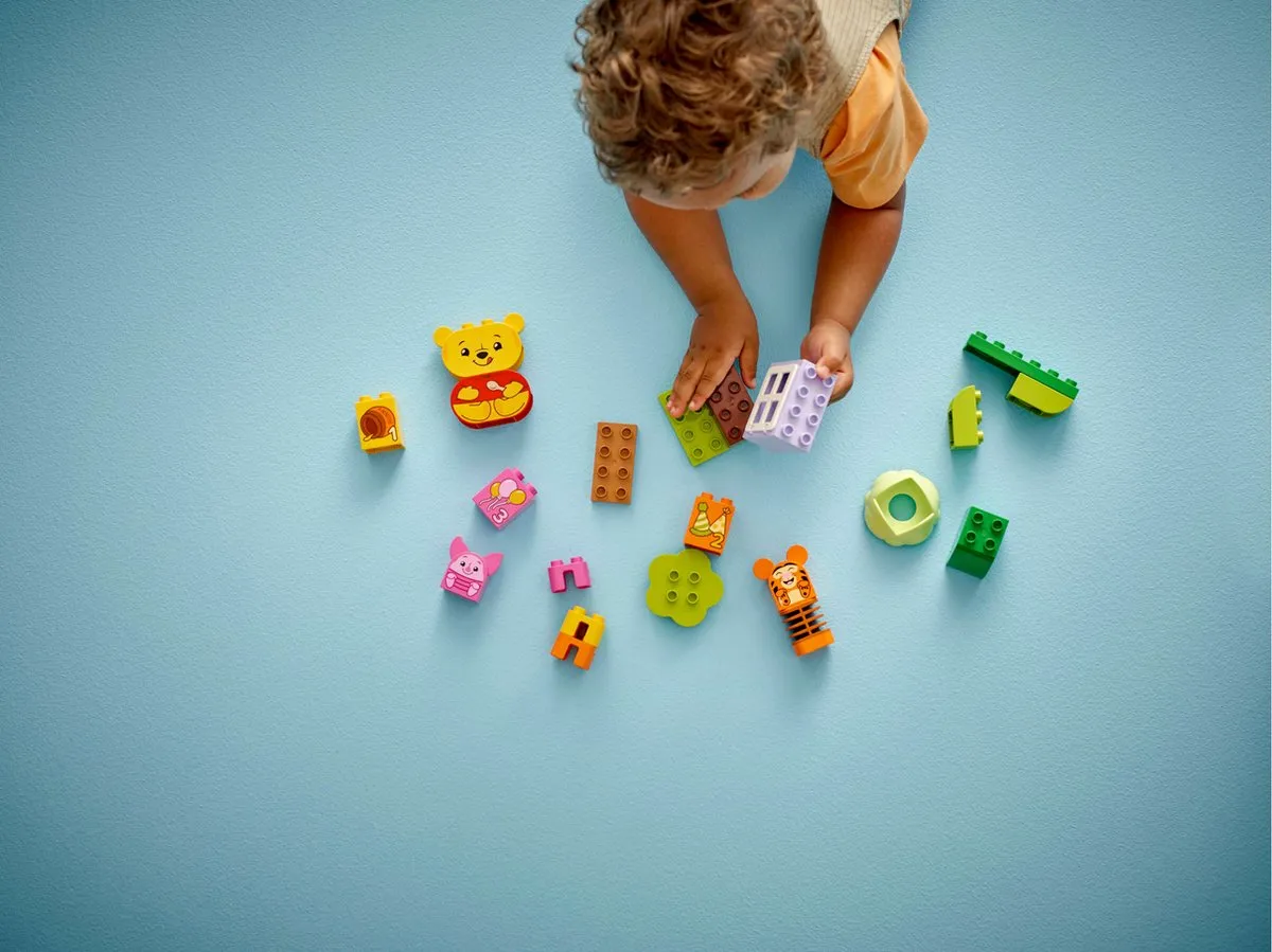 LEGO DUPLO Het verjaardagsfeest van Winnie de Poeh 10457