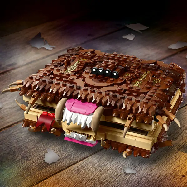 LEGO Harry Potter Het monsterlijke monsterboek 76449