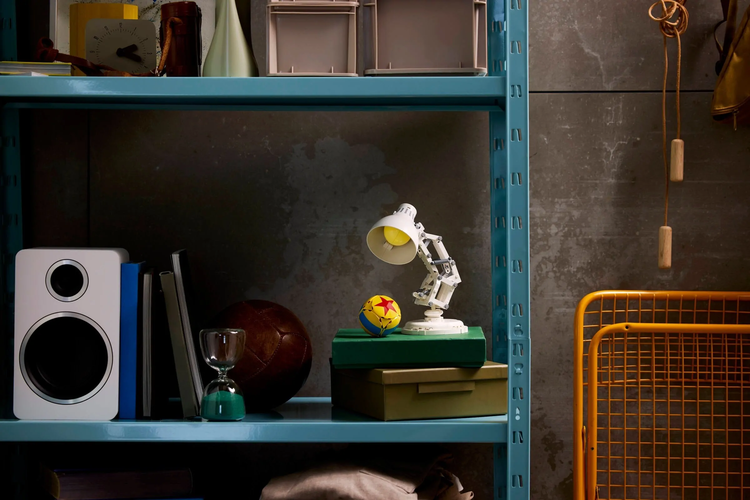 LEGO Ideas Disney Pixar Luxo Jr 21357