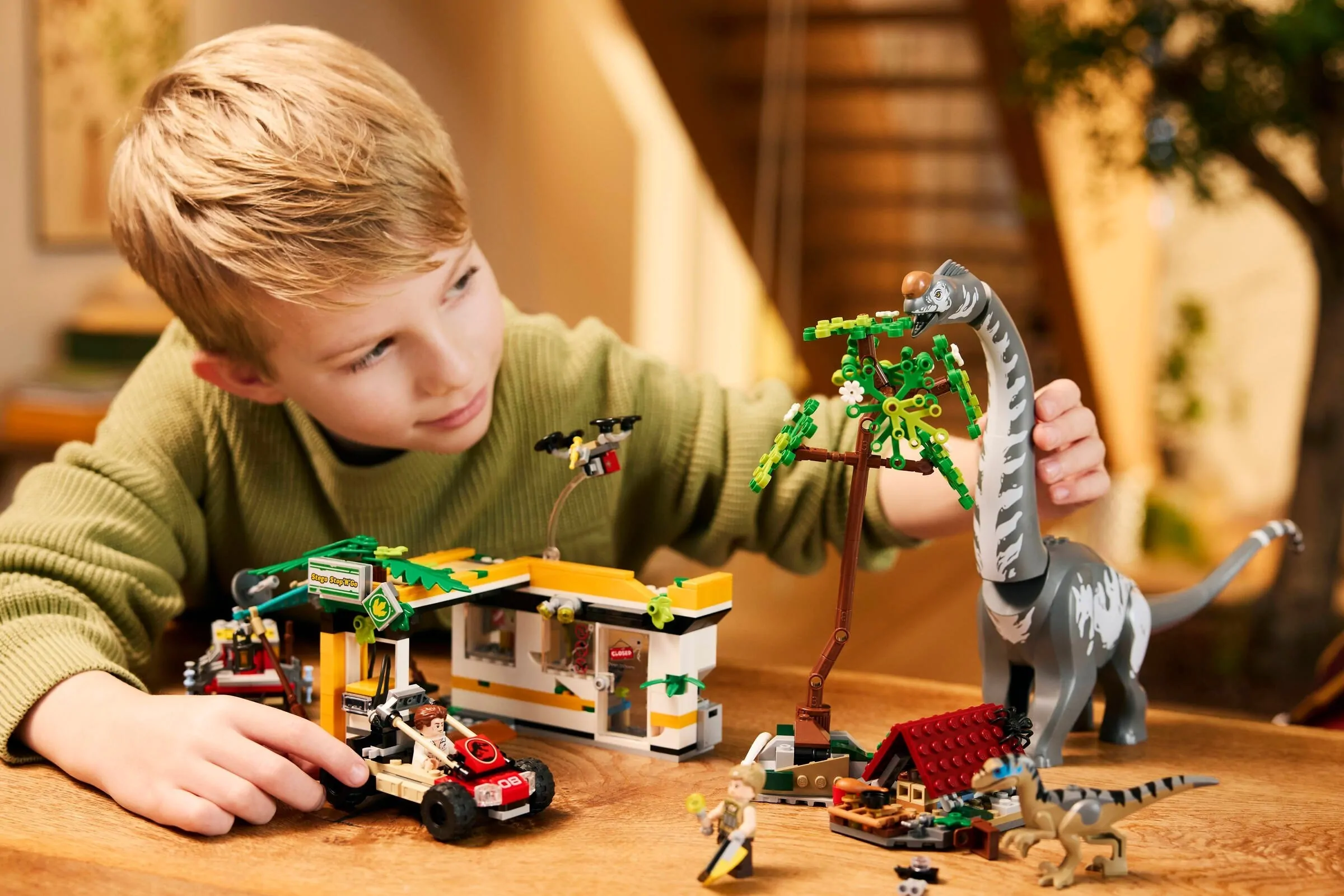 LEGO Jurassic Raptor en Titanosaurus opsporingsmissie 76973 LEGO Jurassic Raptor en Titanosaurus opsporingsmissie 76973