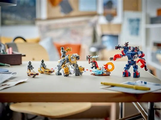 LEGO Super Heroes – Avengers Endgame Thor vs Chitauri 76322