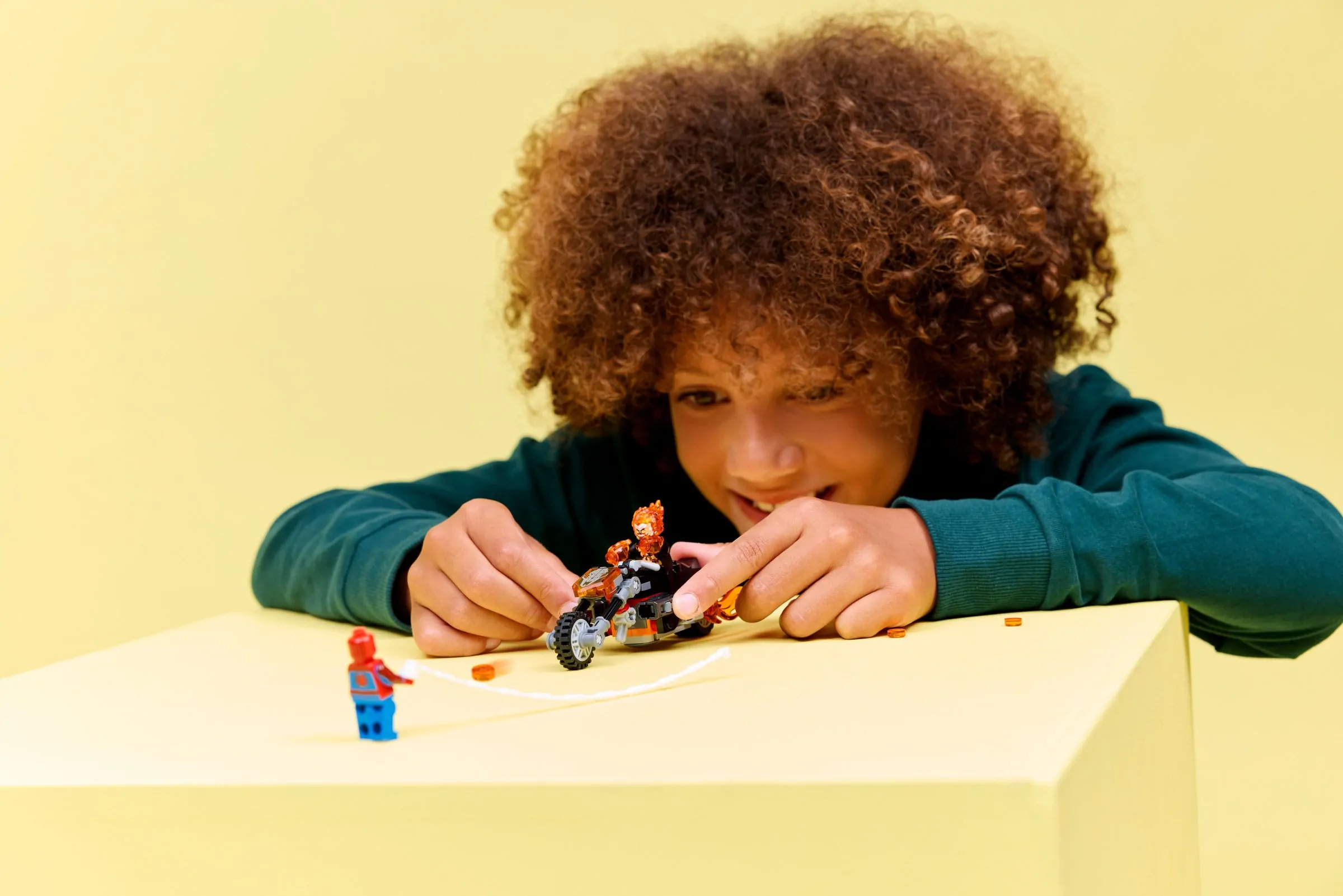 LEGO Marvel Spider-Man vs Ghost Rider motor 76335