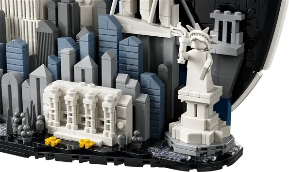LEGO Architecture – New York City – The Big Apple – 21066