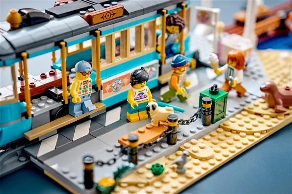 LEGO City – Klassieke strandtram – 60506