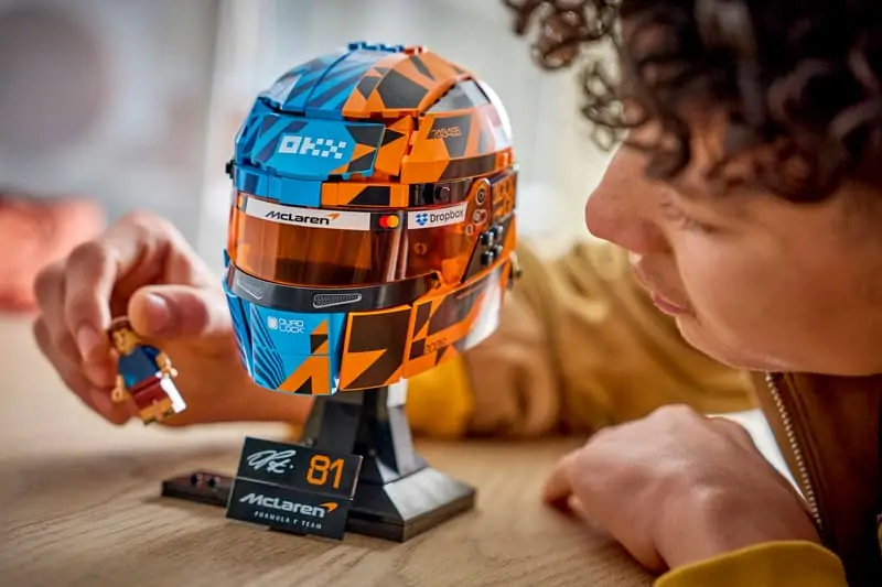 LEGO Editions McLaren Mastercard Helm – Oscar Piastri 43017